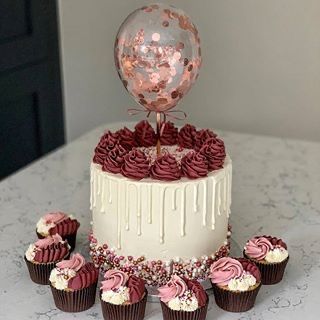 White Dripping Balloon Cake with Cup Cakes